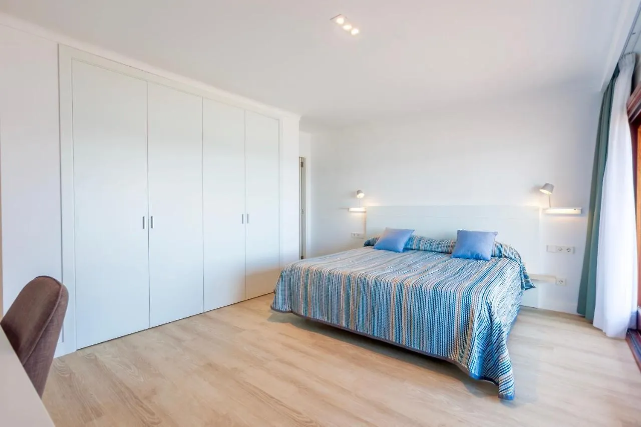 Beachfront Villa Socias Playa By Sealand Villas Playa de Muro